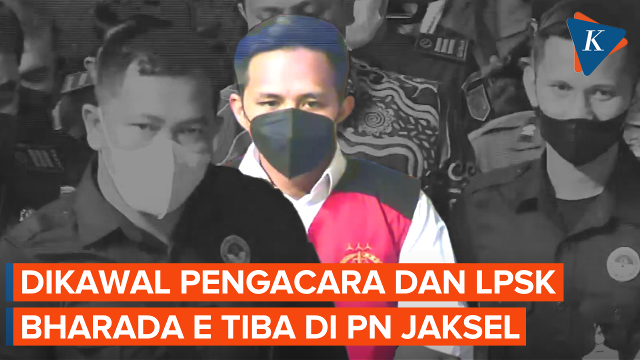 Detik-detik Bharada E Tiba di Pengadilan Negeri Jakarta Selatan