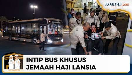 Momen Haru Jemaah Lansia Asal Padang Dapat Bus Khusus Di Bandara Madinah