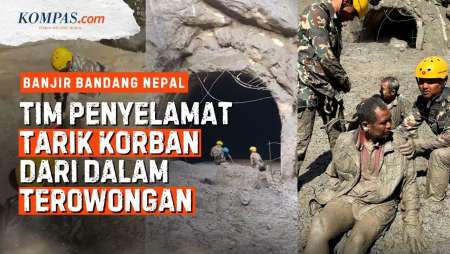 Detik-detik Tentara Gendong Dan Tarik Korban Banjir Nepal Dari Dalam Terowongan