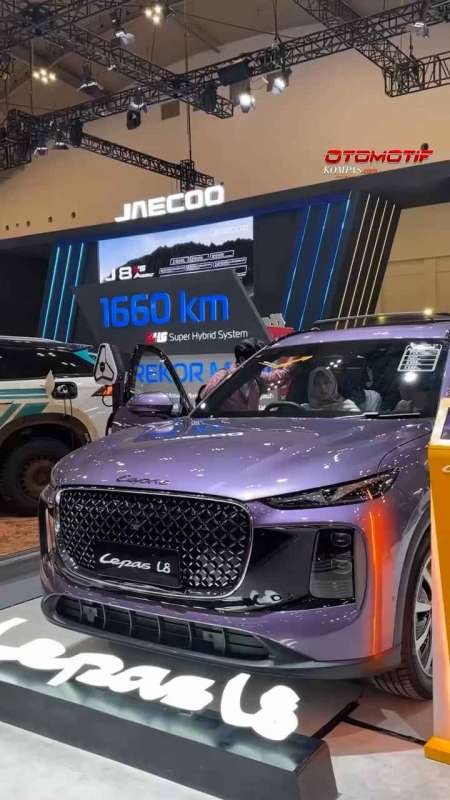 Lepas L8 Meluncur Di Ajang Gaikindo Jakarta Auto Show 2025