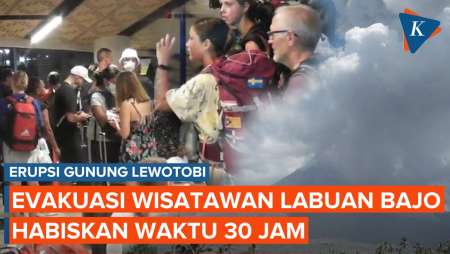 Dampak Erupsi Lewotobi: Wisatawan Labuan Bajo Dievakuasi Naik Kapal