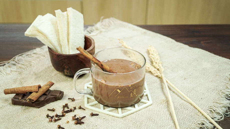 Resep Cokelat Panas Rempah, Sajian Hangat di Musim Hujan