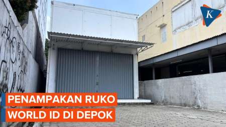 Suasana Ruko World Coin di Depok, Tutup Tanpa Penanda