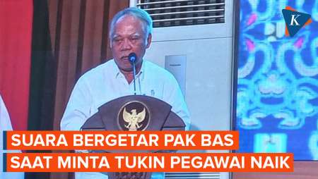 Momen Pak Bas Minta Tukin Pegawai Naik dengan Suara Bergetar