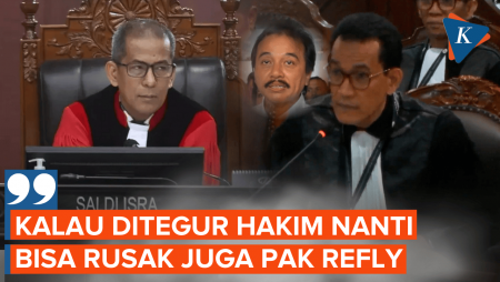 Momen Wakil Ketua MK Tegur Refly Harun Dalam Sidang Roy Suryo Cs