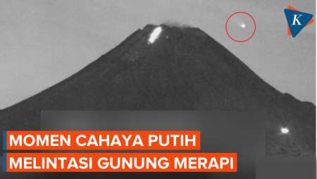 Objek Tak Dikenal Melintas di Atas Gunung Merapi, Apa Itu?