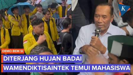 Momen Wamendiktisaintek Dialog Dengan Mahasiswa Di Tengah Hujan Jakarta