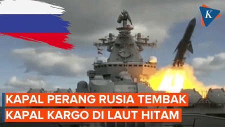 Kapal Perang Rusia Beri Tembakan Peringatan ke Kapal Kargo di Laut Hitam