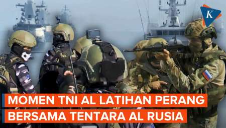 Baku Tembak! TNI AL dan Militer Rusia Latihan Bersama di Atas Kapal Perang