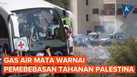 Gas Air Mata Warnai Pembebasan Tahanan Palestina