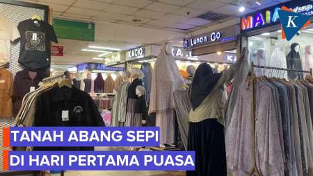 Pasar Tanah Abang Sepi Pada Hari Pertama Puasa, Jalanan Lengang, Tak Ada PKL