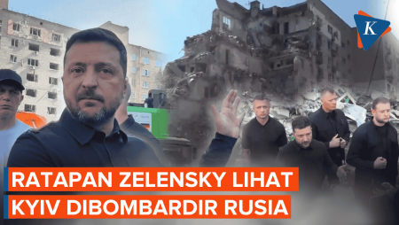 Raut Wajah Zelensky Di Antara Reruntuhan Gedung Di Kyiv