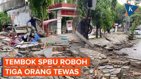 Tembok Roboh Tewaskan 3 Orang di Tebet, Keluarga: Angin Enggak Kencang