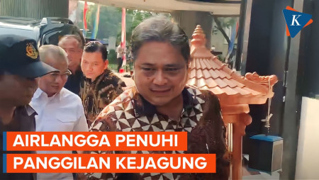 Tiba di Kejagung, Airlangga Penuhi Pemanggilan Terkait Kasus Korupsi CPO