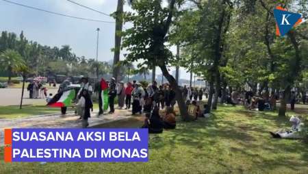 Suasana Aksi Bela Palestina di Monas, Menlu Sugiono dan Fadli Zon Hadir