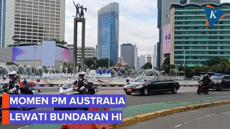 Momen Kedatangan PM Australia Lewati Bundaran HI