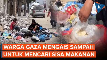 Kelaparan Parah di Gaza, Ibu dan Anak Mengais Makanan dari Tempat Sampah