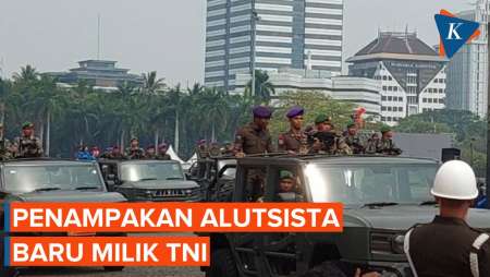 Parade Alutsista di Gladi Bersih HUT TNI, Ada Motor Listrik dan Maung Pindad