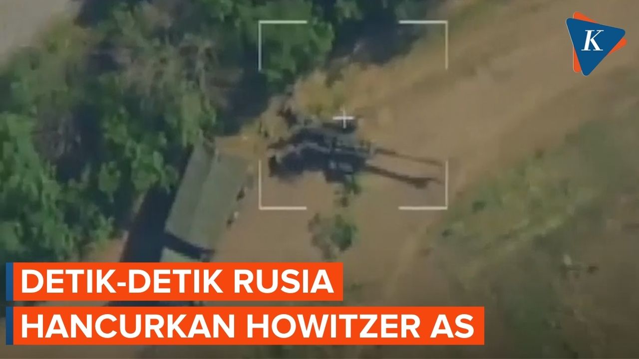 Detik-detik Rusia Hancurkan Howitzer M777 di Ukraina