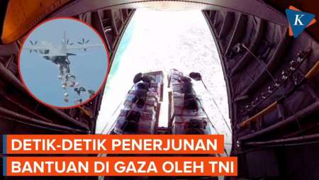 Detik-detik Bantuan Diterjunkan di Gaza oleh TNI