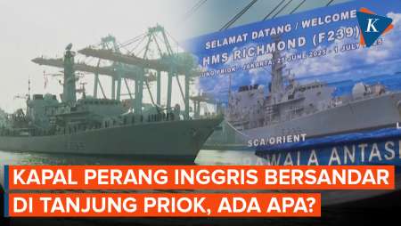 Penampakan Kapal Perang Inggris HMS Richmond Bersandar di Tanjung Priok