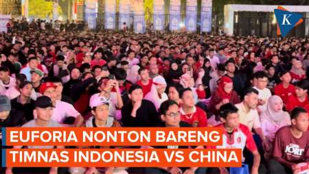 Antusias Nobar Timnas Indonesia Vs China di SUGBK