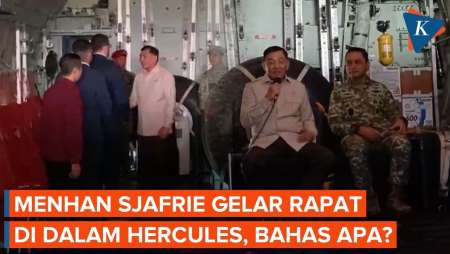 Menhan Sjafrie Gelar Rapat di Dalam Pesawat Hercules A-1319, Bahas Apa?