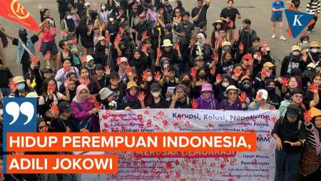Massa Aksi Perempuan Geruduk Istana Sindir Pemerintah dan Jokowi