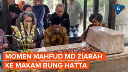 Kampanye Pertama di 2024, Mahfud Ziarah ke Makam Bung Hatta