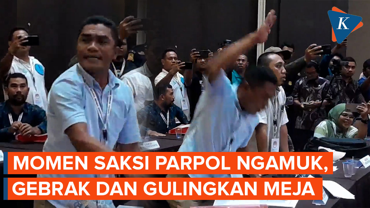 Momen Saksi Parpol Ngamuk Saat Rapat Pleno Rekapitulasi di Maluku Utara