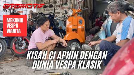 Montir Wanita Tangguh, Kisah Ci Aphin Dan Vespa Klasik
