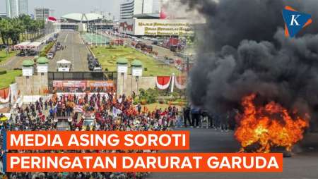 Media Asing Soroti Demo Tolak Revisi UU Pilkada dan Peringatan Darurat Garuda Biru