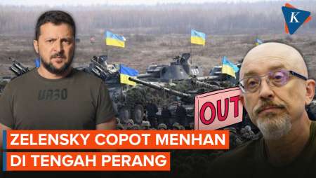 Zelensky Mendadak Copot Menhan Ukraina, Ada Apa?