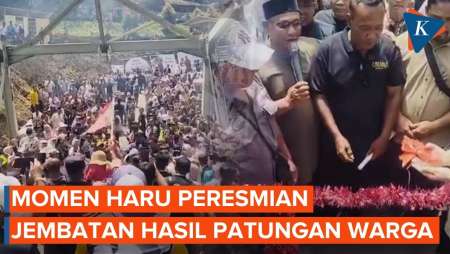 Momen Haru Warga Aceh Resmikan Jembatan Hasil Patungan Rp 1 Miliar