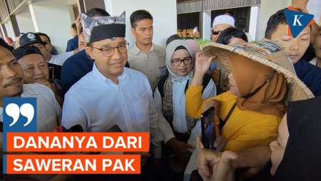 Tiba di Banyuwangi, Anies Disambut Ibu Pembuat Spanduk dari Karung Goni