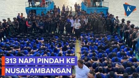 313 Napi Dipindah Ke Nusakambangan: Naik Kapal Dikawal Polisi Bersenjata, Mata Ditutup