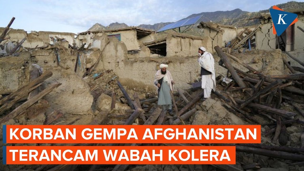 Korban Gempa Afghanistan Bertahan Tanpa Makanan