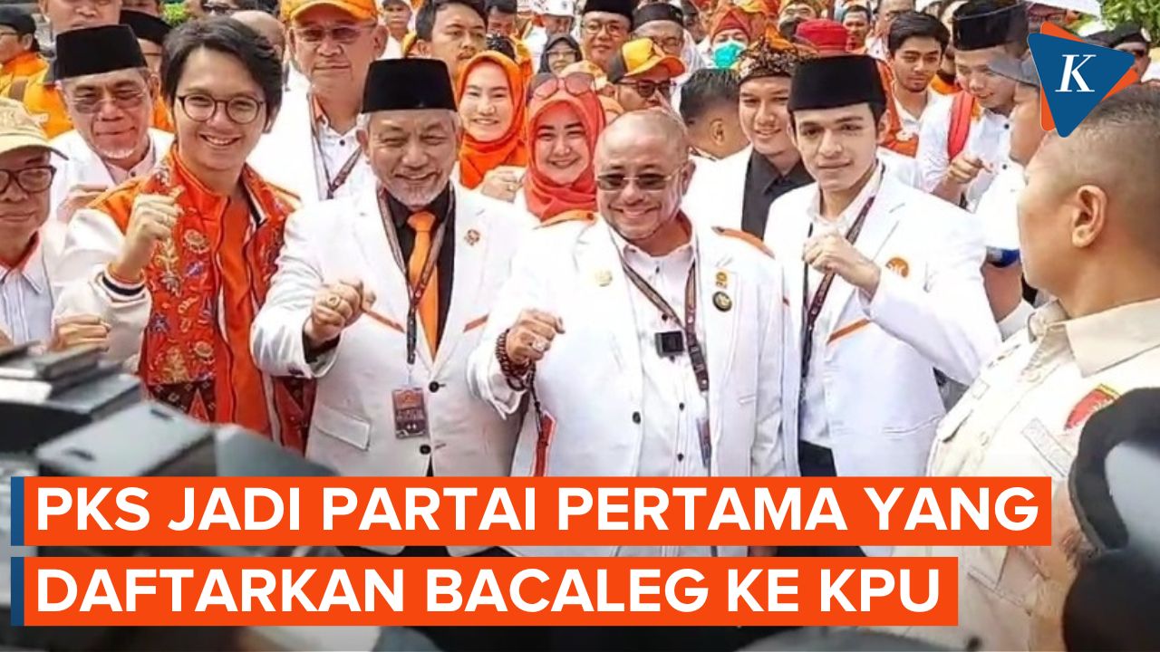 PKS Tiba di KPU, Daftarkan Bacaleg untuk Pemilu 2024