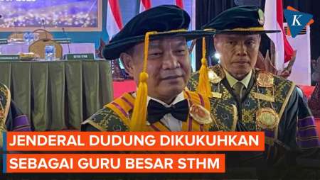 Jenderal Dudung Perwira Aktif Pertama TNI AD Jadi Guru Besar di STHM