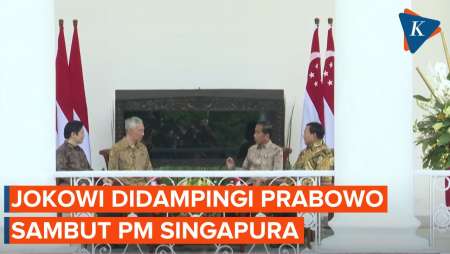 Momen Jokowi Sambut Kedatangan PM Singapura, Didampingi Prabowo Subianto