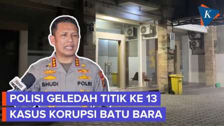 Aksi Polisi Geledah Ruko Di Cipete Tengah Malam, Sejumlah Barang Bukti Diangkut