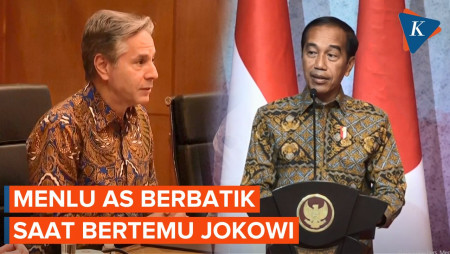 Gaya Menlu AS Pakai Batik di Pertemuan Negara ASEAN