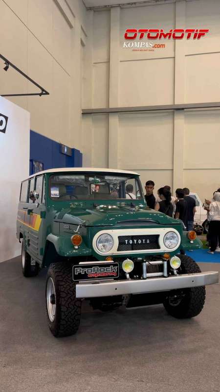 Restorasi Land Cruiser FJ45 Lansiran Tahun 1968 Garapan Retouch Pro