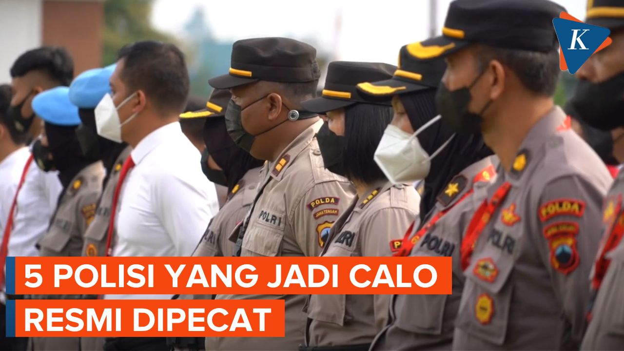 Kapolda Jateng Resmi Pecat 5 Polisi yang Jadi Calo Penerimaan Bintara Polri 2022