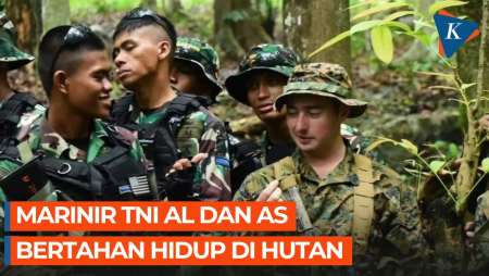 Momen Marinir TNI AL dan AS Latihan Bertahan Hidup di Hutan