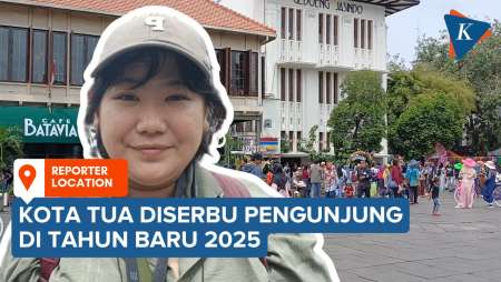 Pengunjung Serbu Kota Tua Jakarta di Tahun Baru 2025, Ada yang Main Sepeda dan Foto-foto