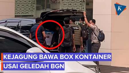Selesai Geledah Kantor BGN, Kejagung Bawa Box Kontainer