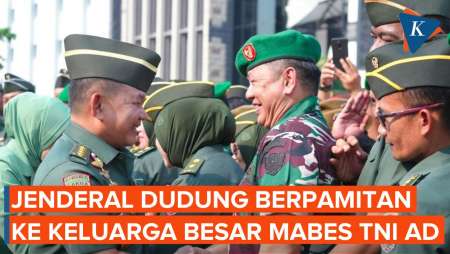 Momen Jenderal Dudung Pamitan ke Keluarga Besar Mabes TNI AD