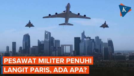 Penampakan Langit Paris Dipenuhi Puluhan Pesawat Tempur