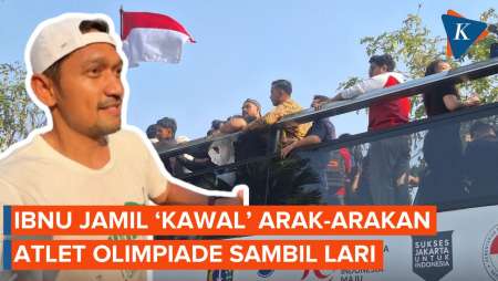 Sambil Lari, Ibnu Jamil ‘Kawal’ Arak-arakan Atlet Olimpiade